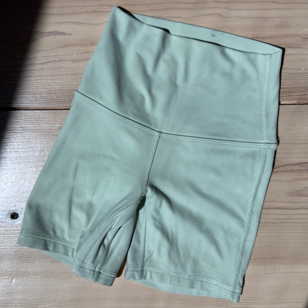 Lululemon Align High Rise Lined Shorts Size 0